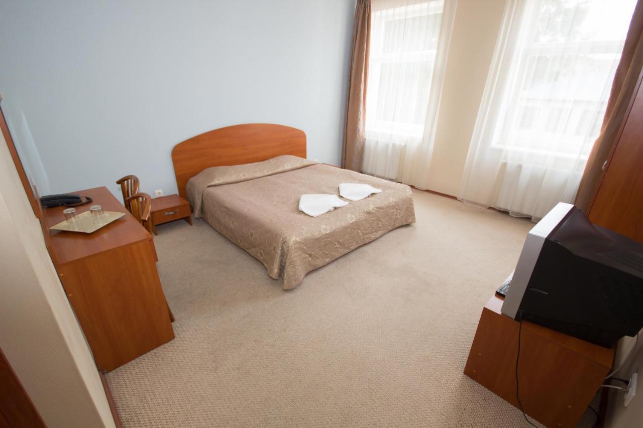 Deims Hotel Šilutė Habitación foto